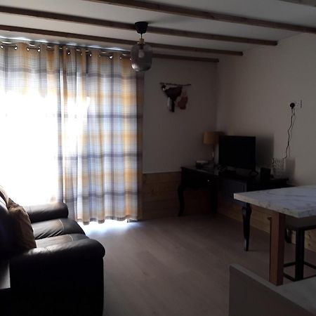 The Lodge Guesthouse Brittas Εξωτερικό φωτογραφία