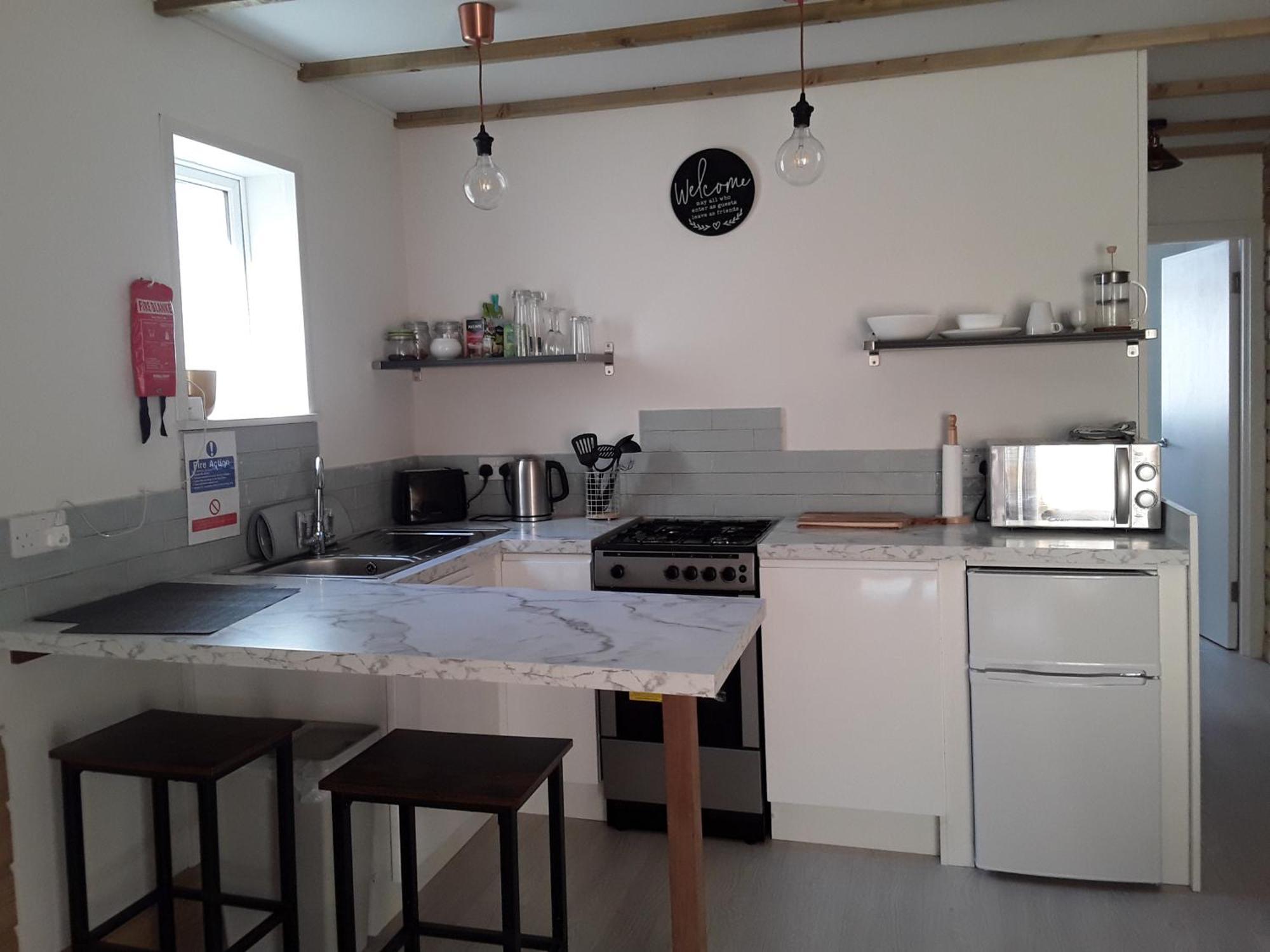 The Lodge Guesthouse Brittas Εξωτερικό φωτογραφία